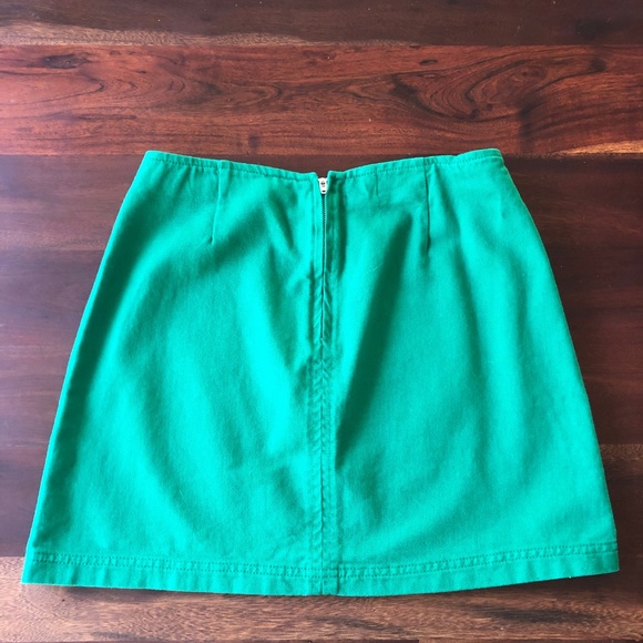 NWOT BDG green mini skirt - Picture 4 of 6